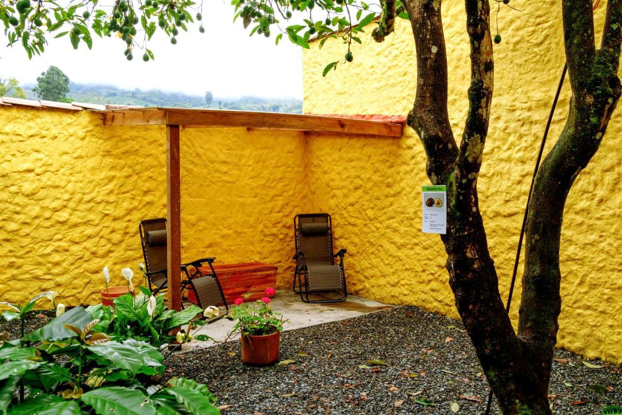 Cafe Racer Hostel Jardín Exteriör bild